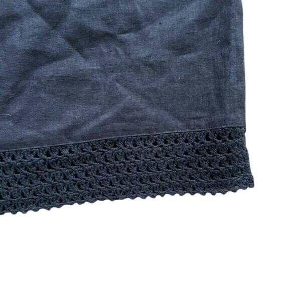 Isabella Bird Women Sheath Dress Sleeveless Scoop Neck Lace Detail Black 4 - Picture 6 of 7